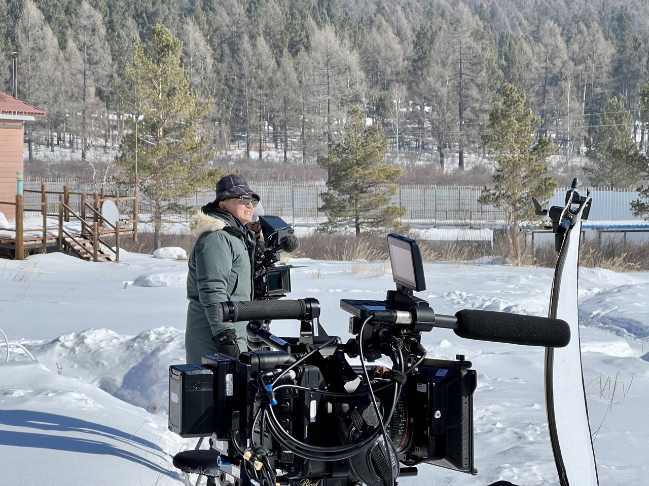 Leon Lee on location — winter production